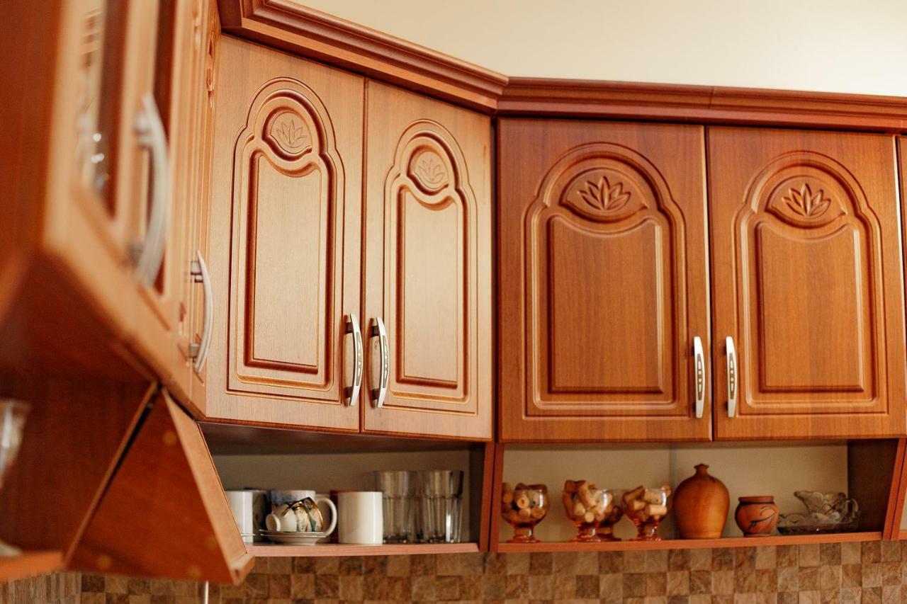 Apartment On Javakhishvili バトゥーミ エクステリア 写真
